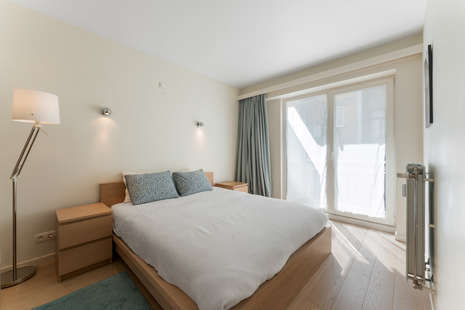 APPARTEMENT DE VACANCES RENOVE DANS LE CENTRE-VILLE D'OSTENDE (LOCATION VACANCES) - à partir de 649 Euros par semaine 