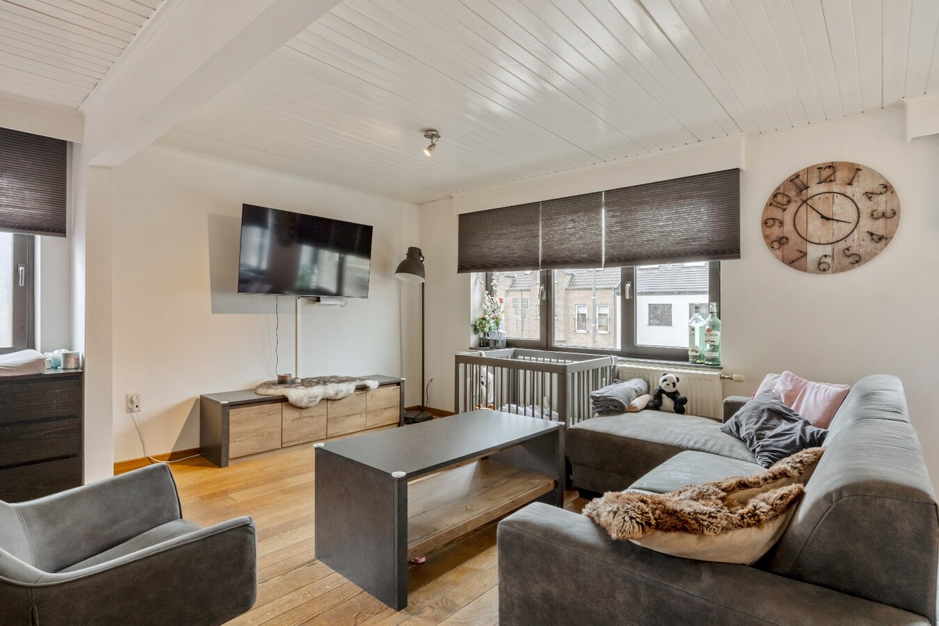 Opbrengsteigendom met vier eenheden 