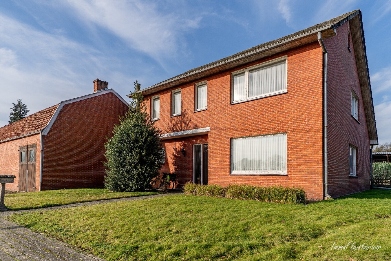 Te renoveren hoeve met stallingen en weides op ca. 7 ha in Hechtel-Eksel 