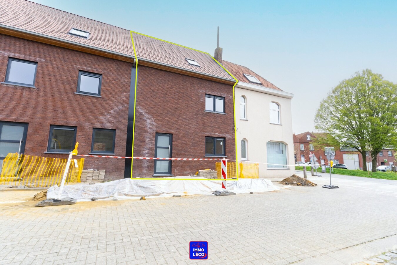 Maison neuve avec terrasse, proche du centre-ville ! 