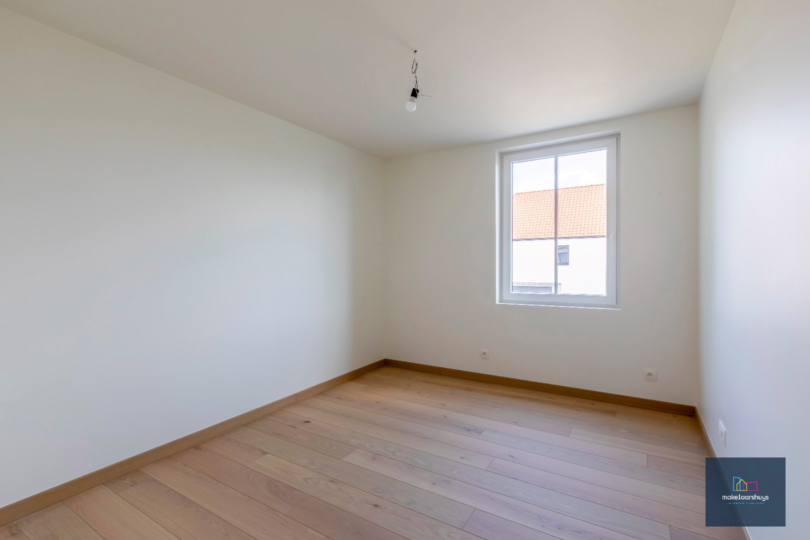 Kwalitatieve Lalys nieuwbouwwoning met tuin en parkeerplaats 