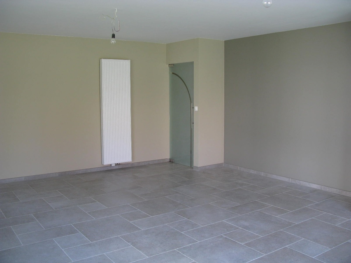 Rustig gelegen, energiezuinige gelijkvloerswoning met garage 