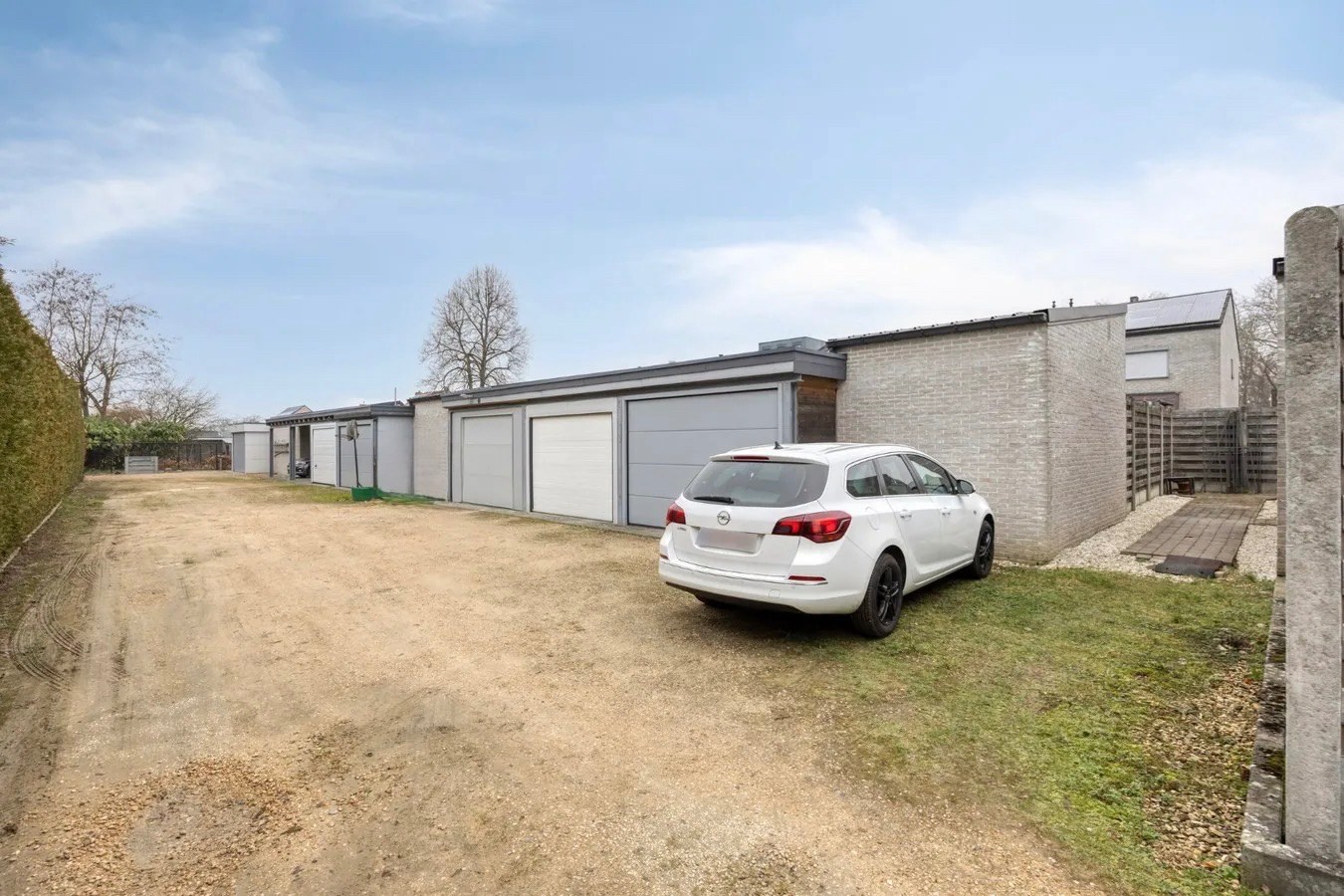 Instapklare, energiezuinige gezinswoning met 3 slpk. en garage in Leopoldsburg 