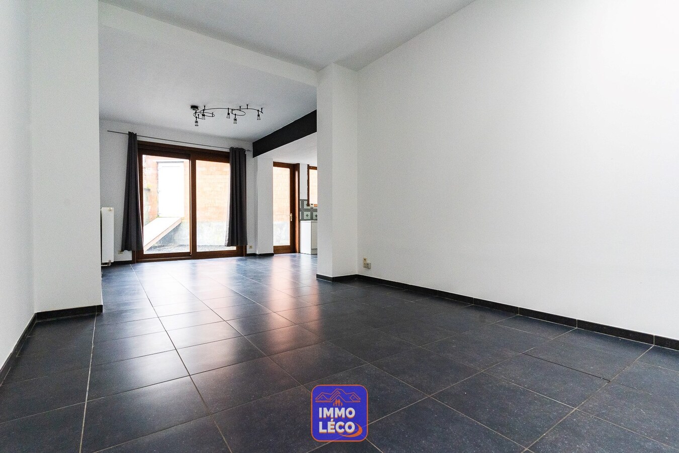 Immeuble composé de 5 appartements ! Rendement min 7,5% de rentabilité net ! 