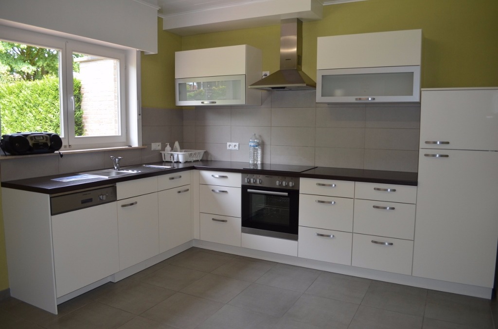 Ruime woning 3 slpks &amp; tuin rustig gelegen te Eeklo 