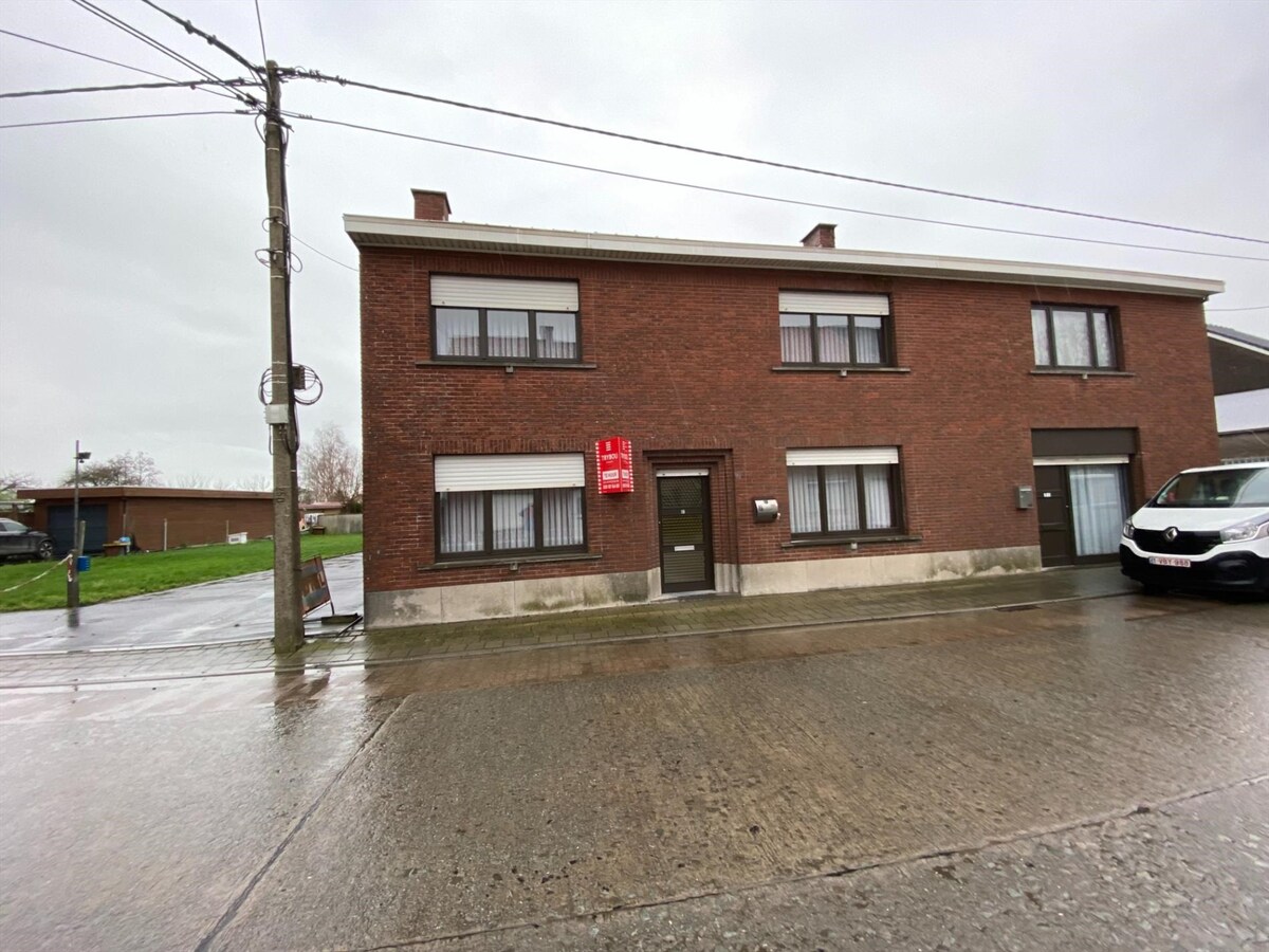 Ruime woning met 4 slaapkamer op de Vijfwegen 