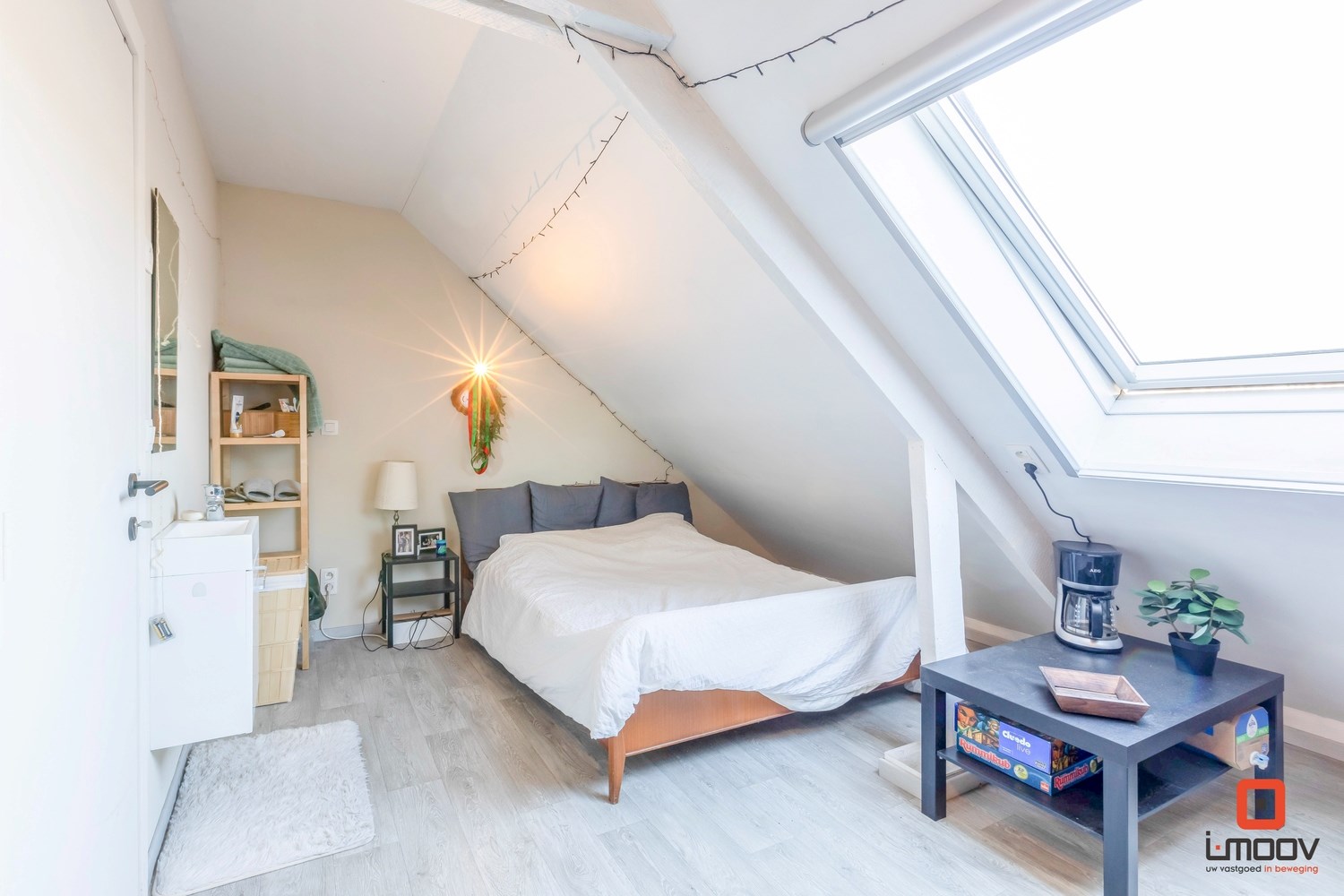 Ruime eengezinswoning met prachtige tuin en garage 