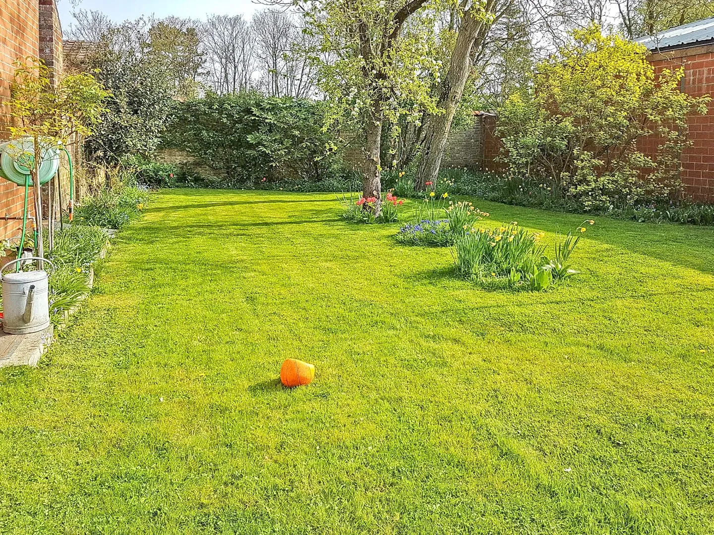 Zeer ruime woning met 4 slaapkamers te Veurne!