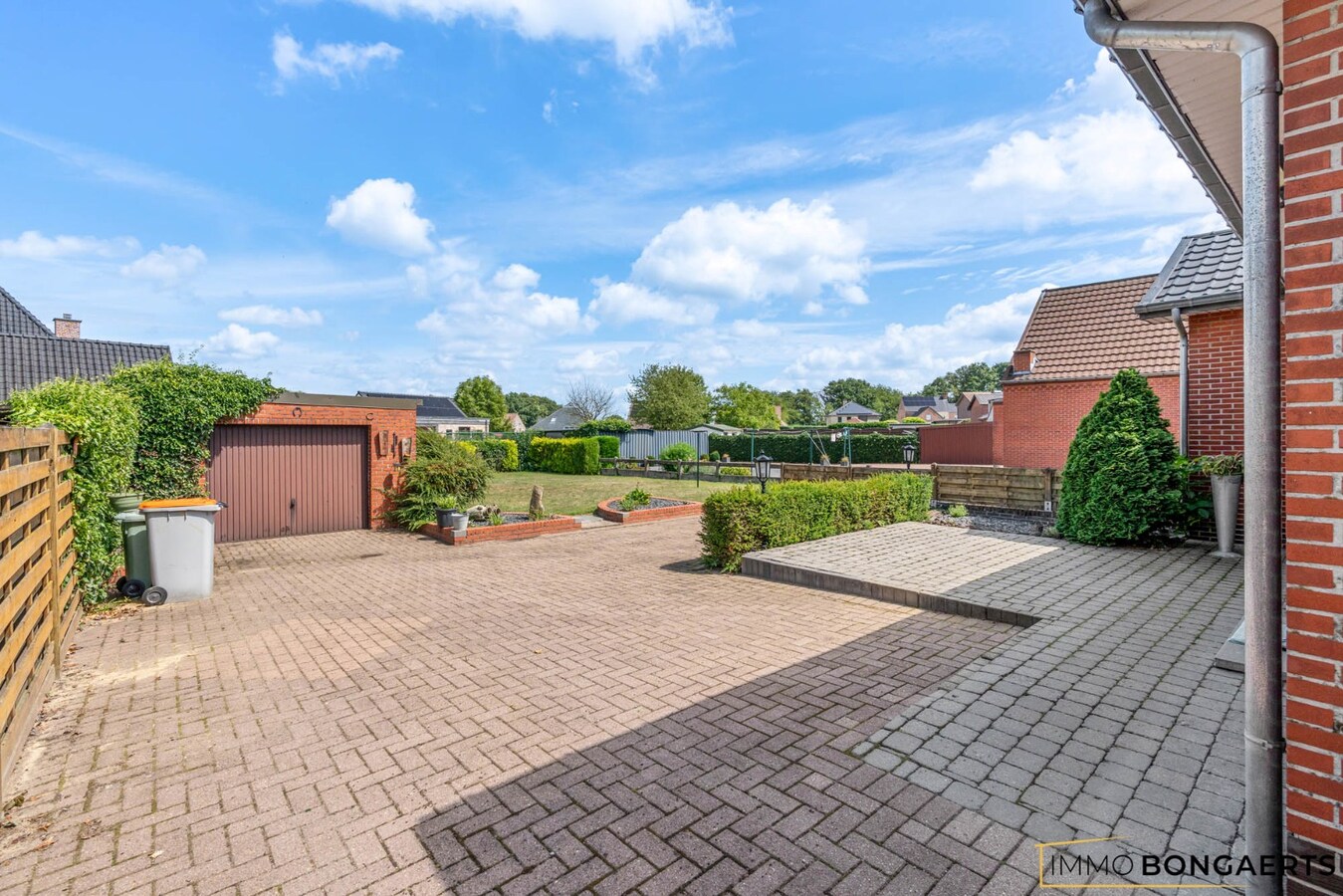 Gelijkvloerse woning op een ideale locatie in Opglabbeek 