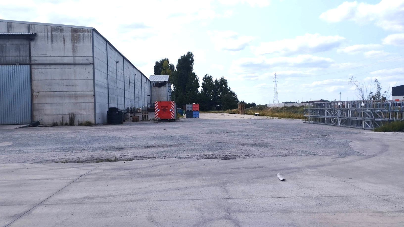 Hangaar van  2.250 m² 