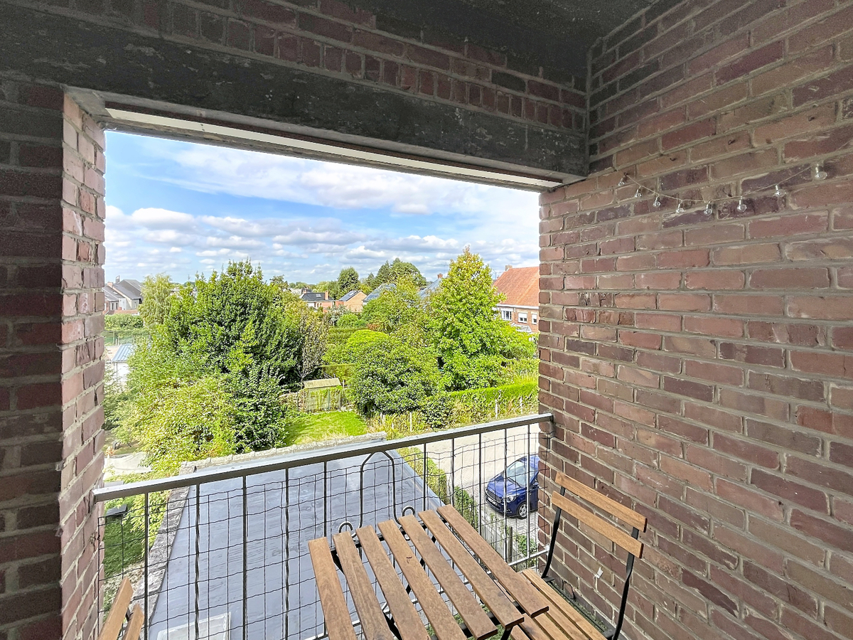 Topappartement met 2 slaapkamers centrum Zottegem/ station 