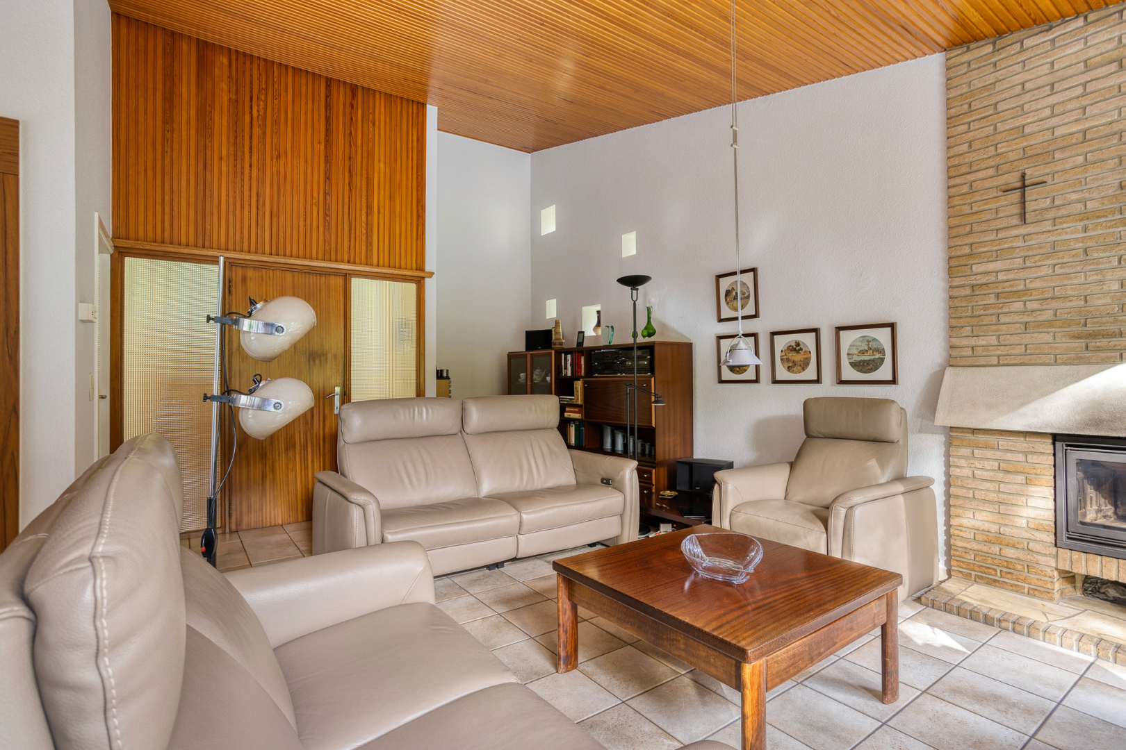 WONING met 3 slaapkamers en garage op 1.465 m² – 1640 SINT-GENESIUS-RODE 