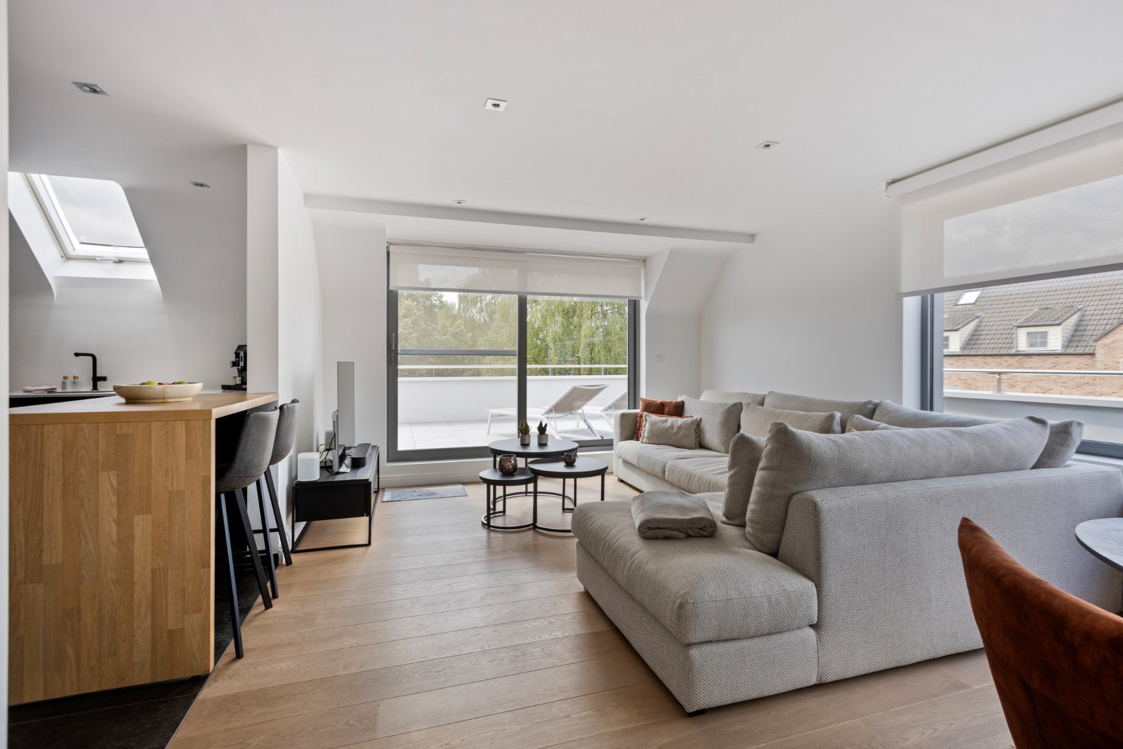 Luxueus dakappartement met uitzonderlijk terras in Geel-centrum 
