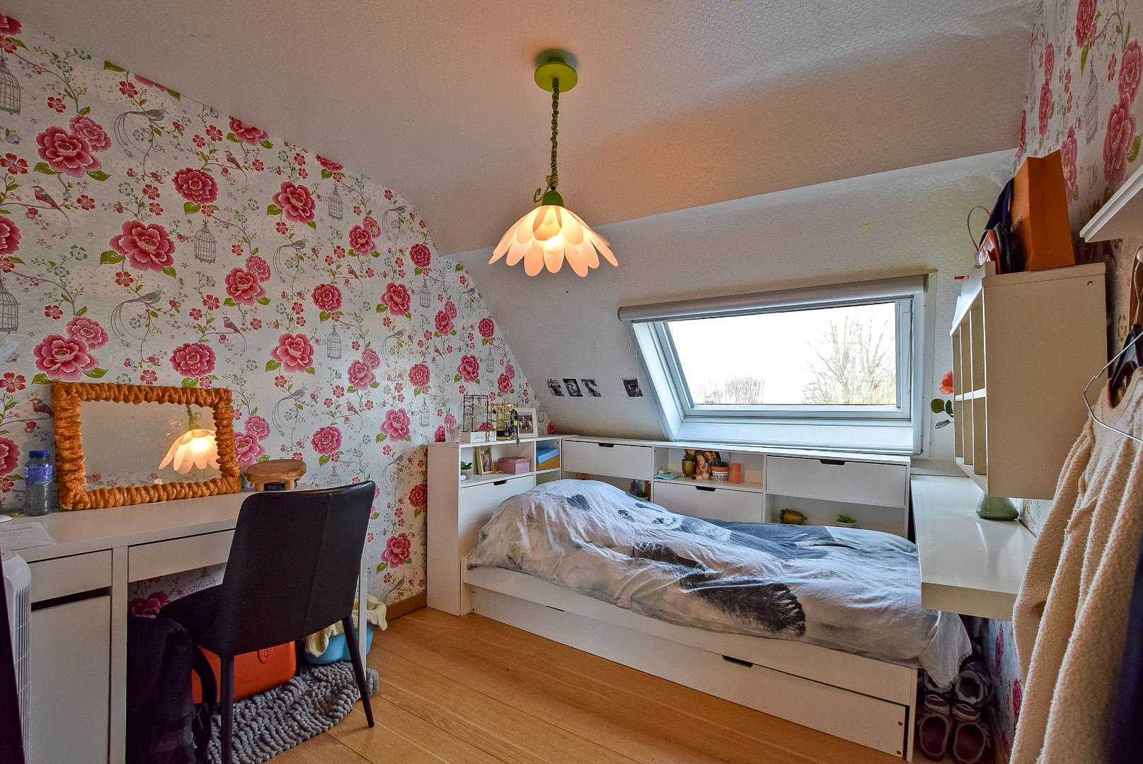 Restaurant met privéwoning en 2 B&amp;B-kamers op 4.370 m² 