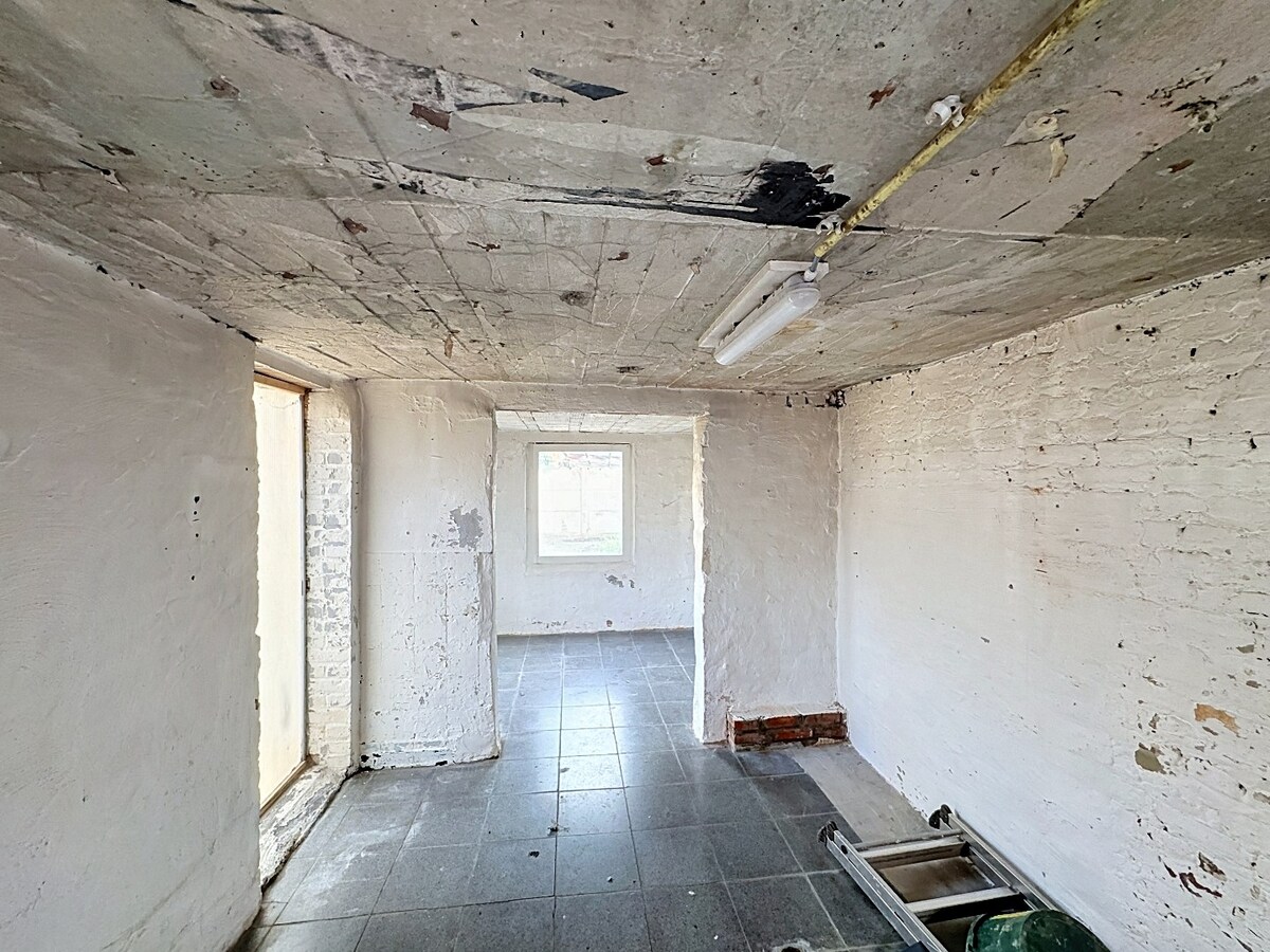 Praktische woning met 3 slaapkamers en tuin in centrum Zomergem 