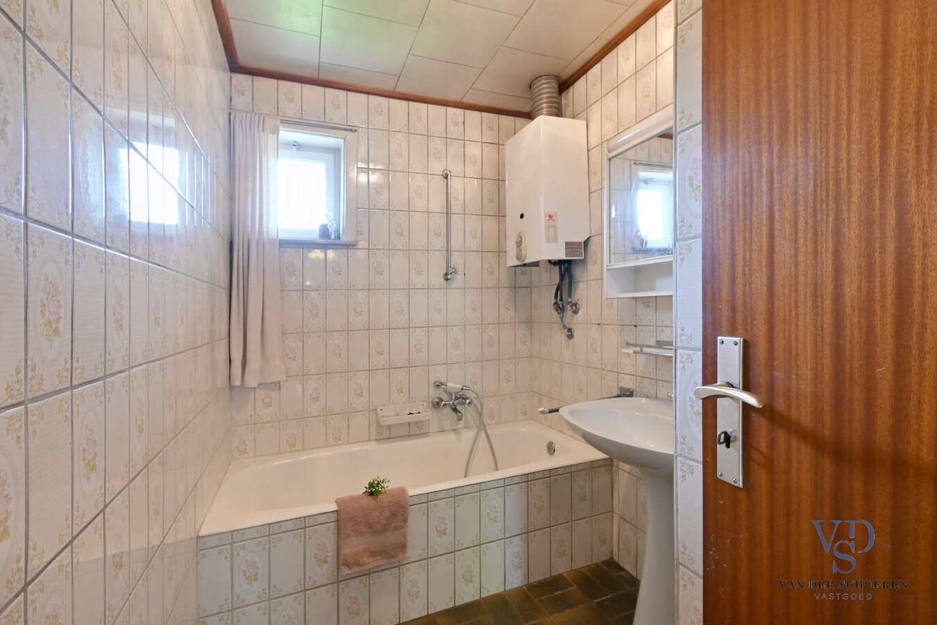 Ruime bungalowwoning met tuin en garage 