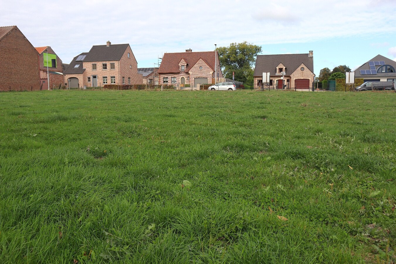Mooi perceel voor HALF OPEN BEBOUWING te Boutersem 