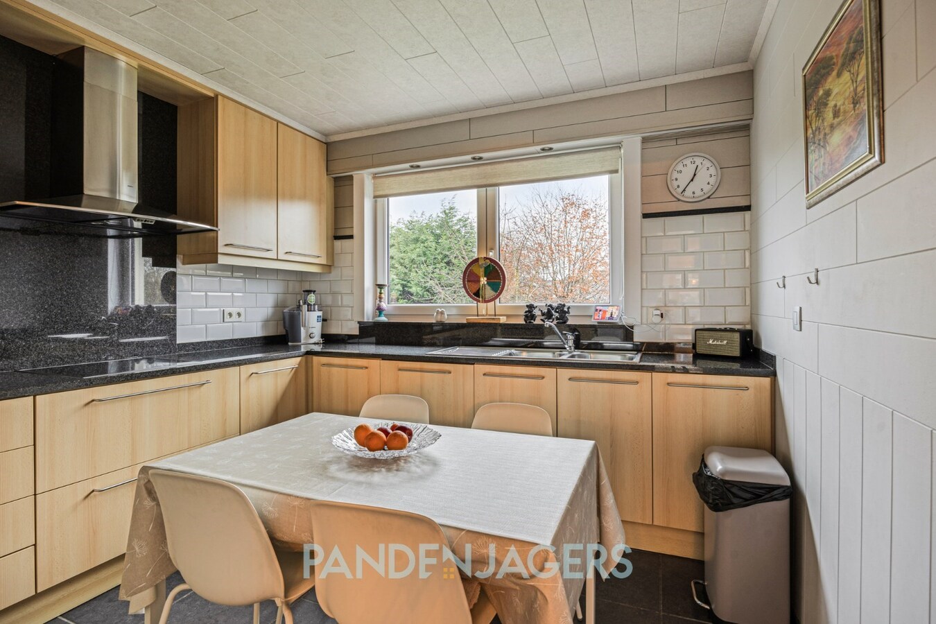 Prachtige bel-étage in gezellige woonwijk te Duffel 