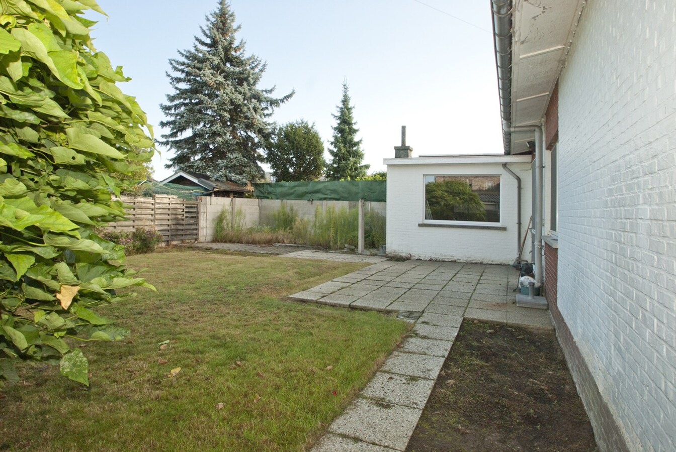 Gelijkvloers woning met tuin -  3 slpks 