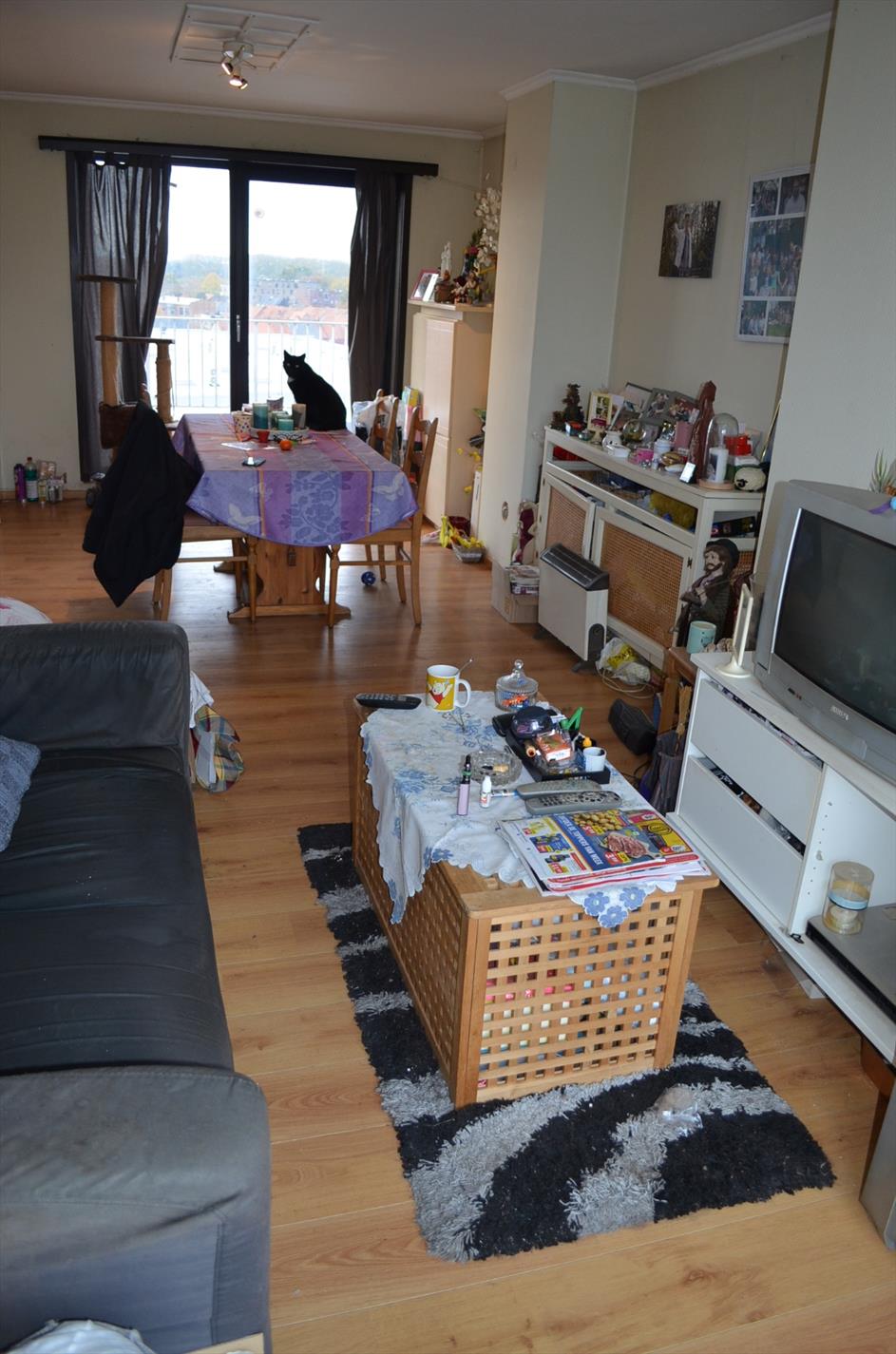 Dakappartement met  1 slpk en 2 terrassen  te centrum Eeklo 