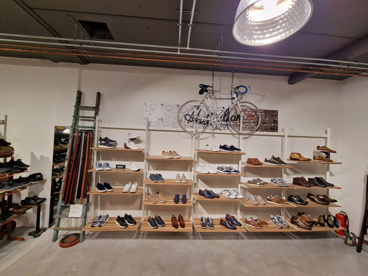 Beleggingsobject in verhuurde staat – winkel-/horecaruimte in centrum Bladel 