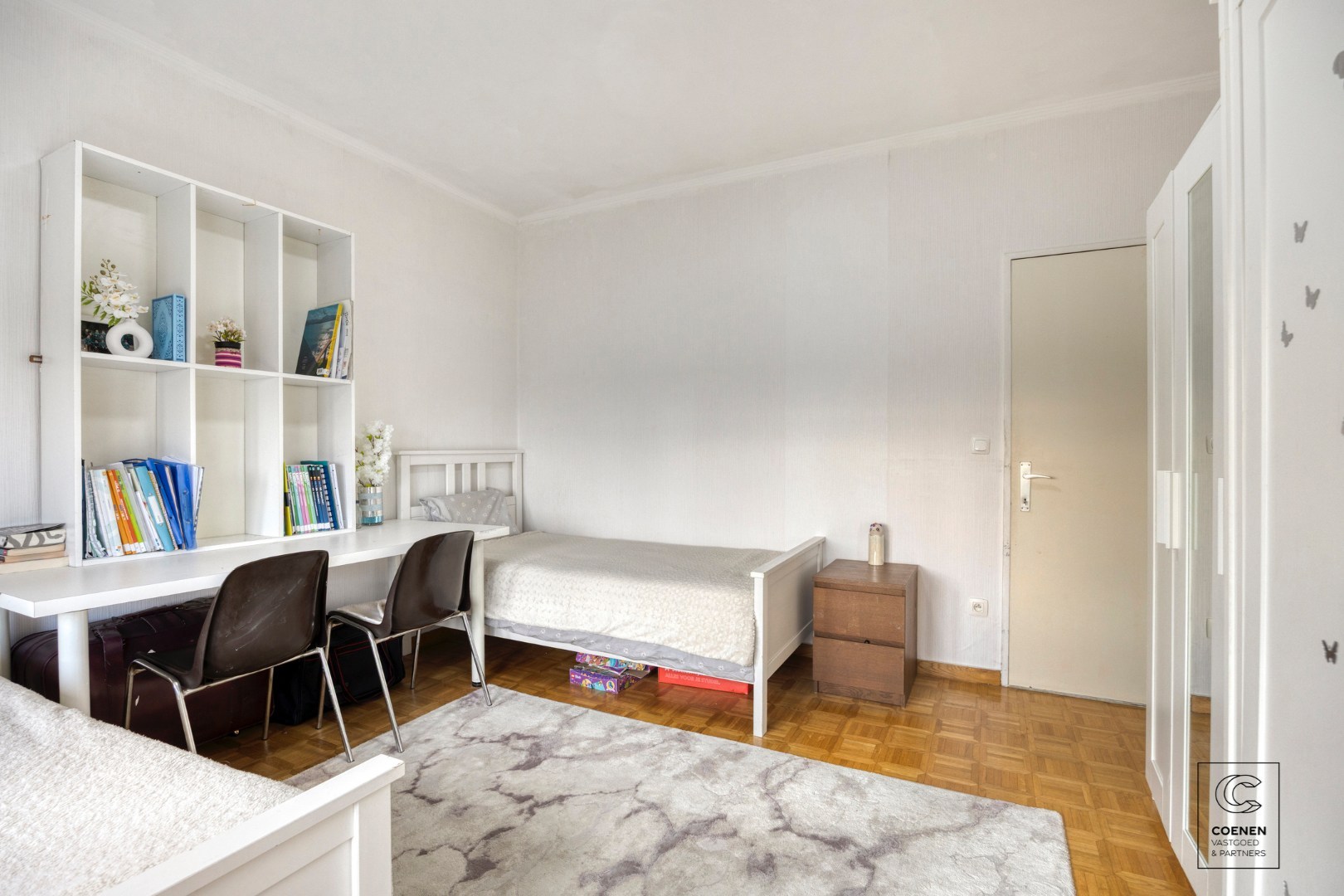 Ruim appartement van 104 m² met drie slaapkamers op centrale ligging te Merksem! 