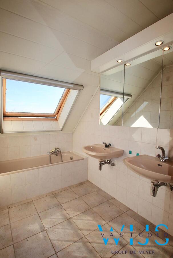 Praktisch landelijk gelegen woonhuis met 3 slaapkamers in Boekhoute! 