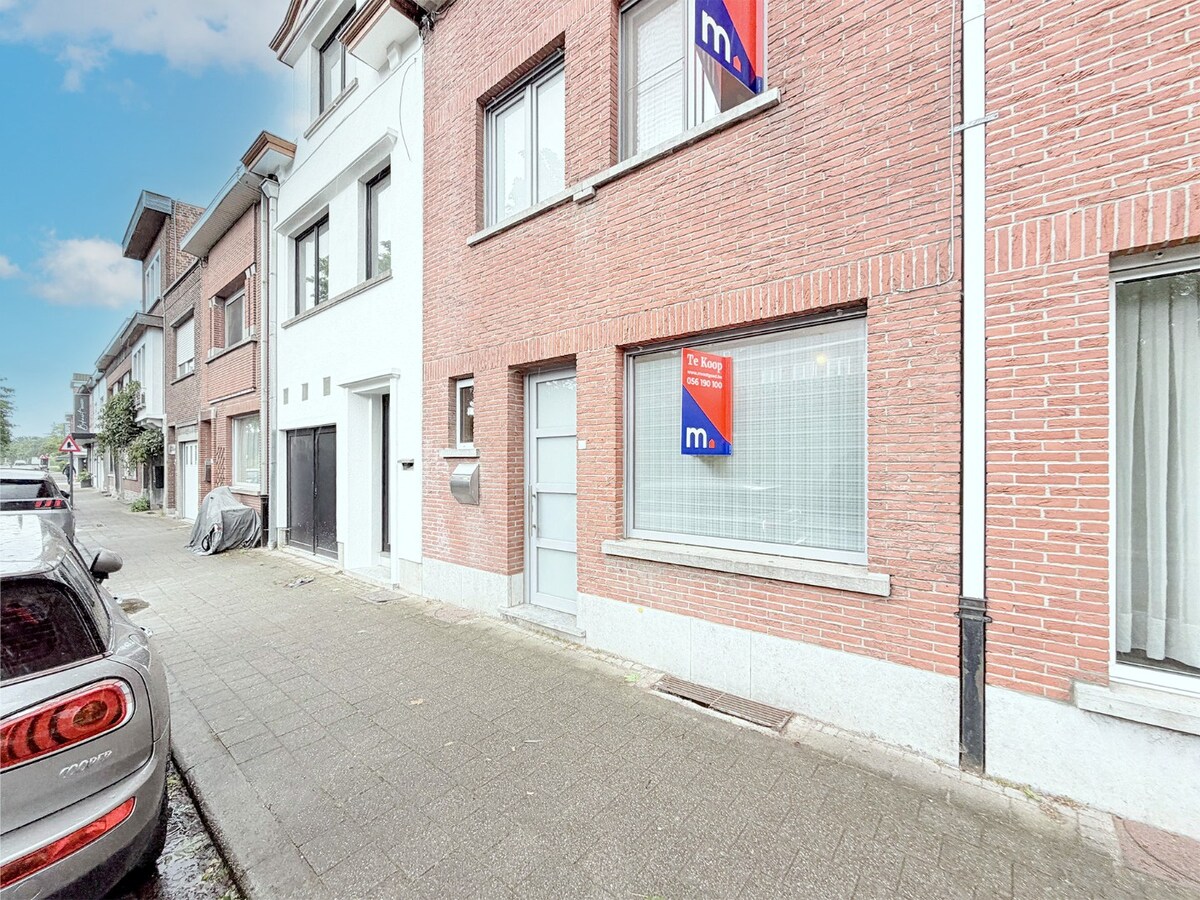 TOPPER te Kortrijk  met 4 slaapkamers en uitweg achteraan EPC B! 