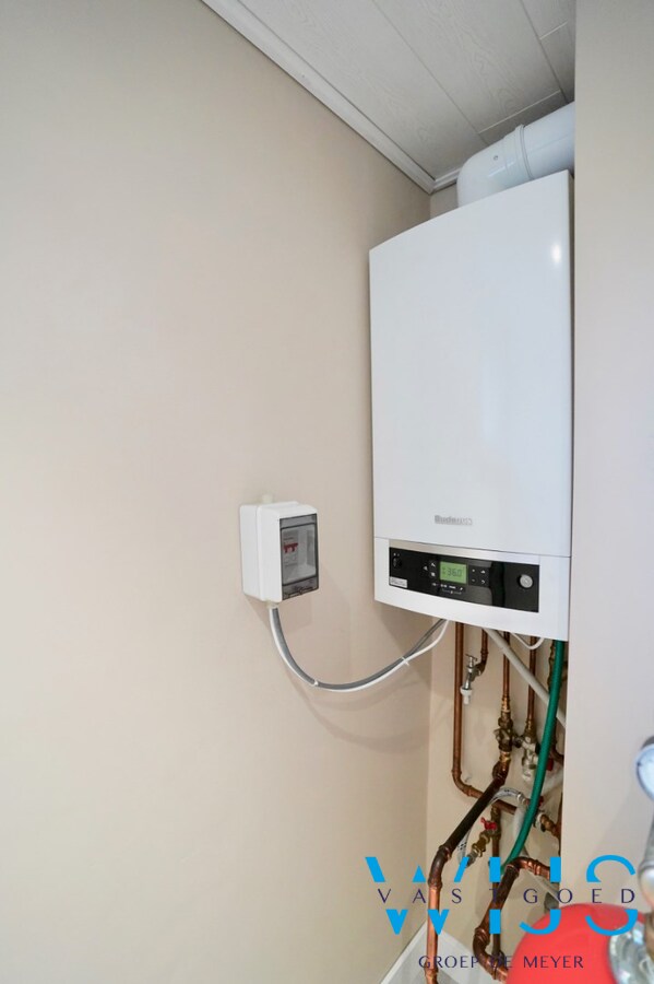 Gezinswoning met 4 slaapkamers &amp; garage te EVERGEM ! 