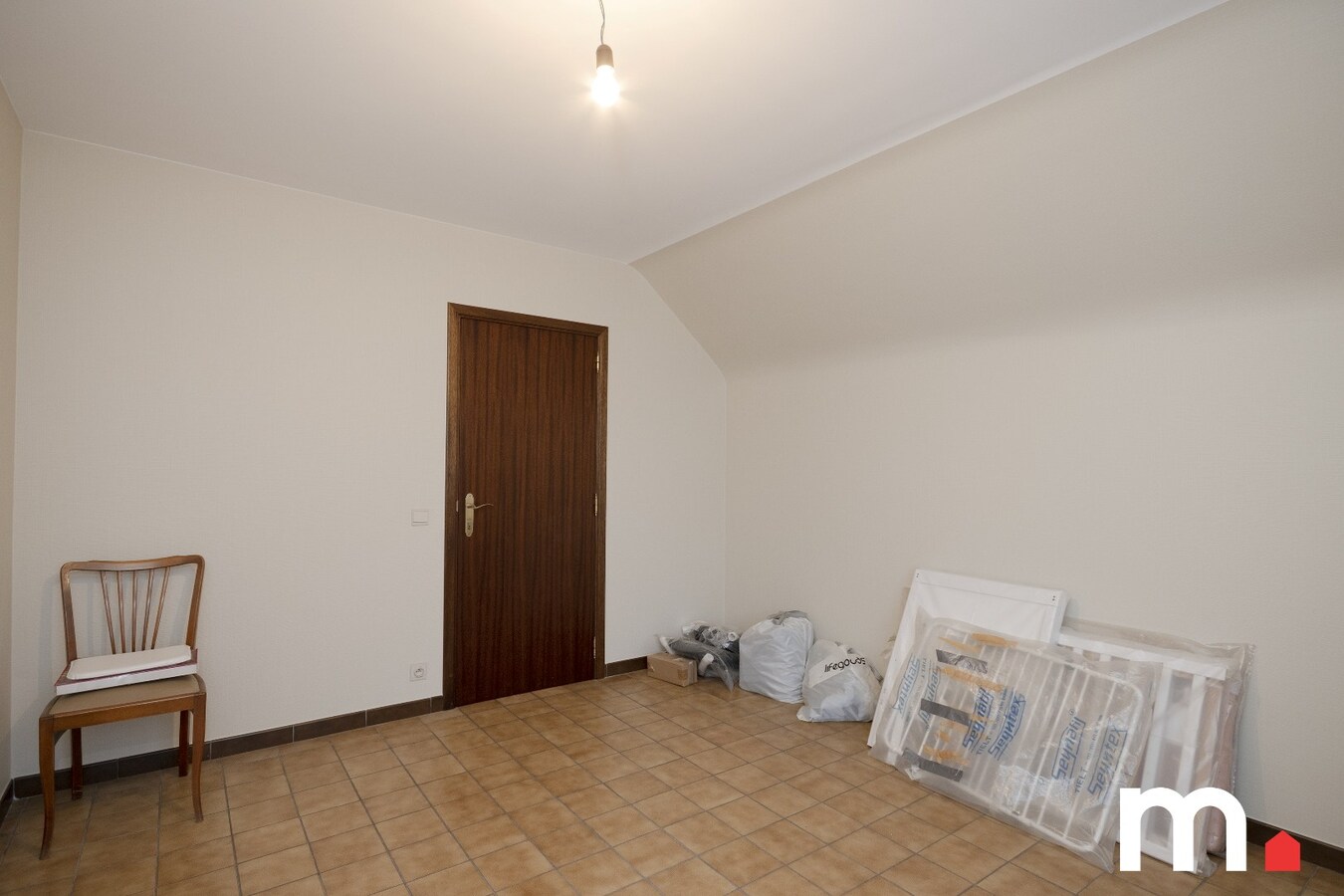 Alleenstaande villa met 6 slaapkamers en zonnige tuin op TOPligging ! 