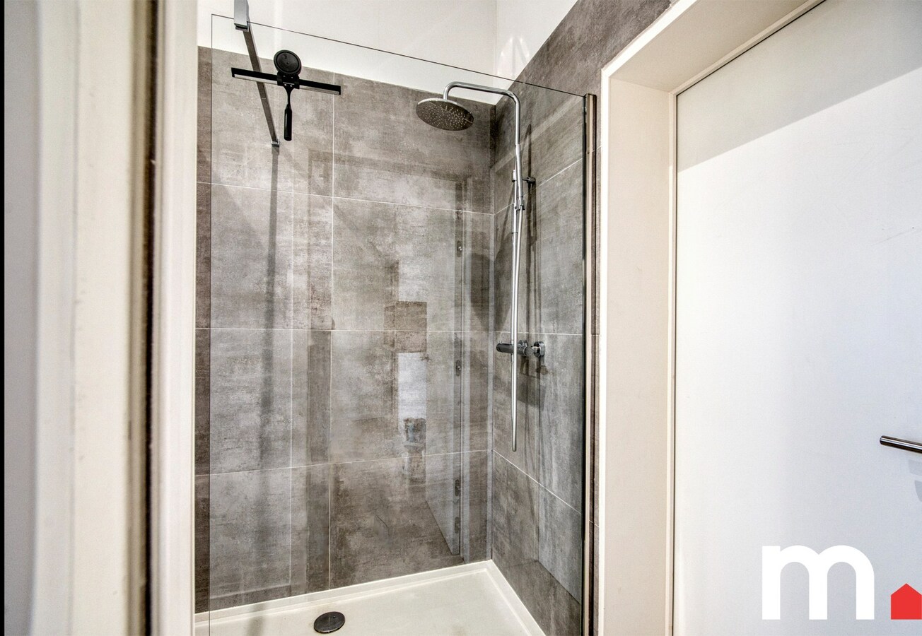 Instapklare woning te Izegem met 5 slaapkamers nabij het centrum TOPPER! 