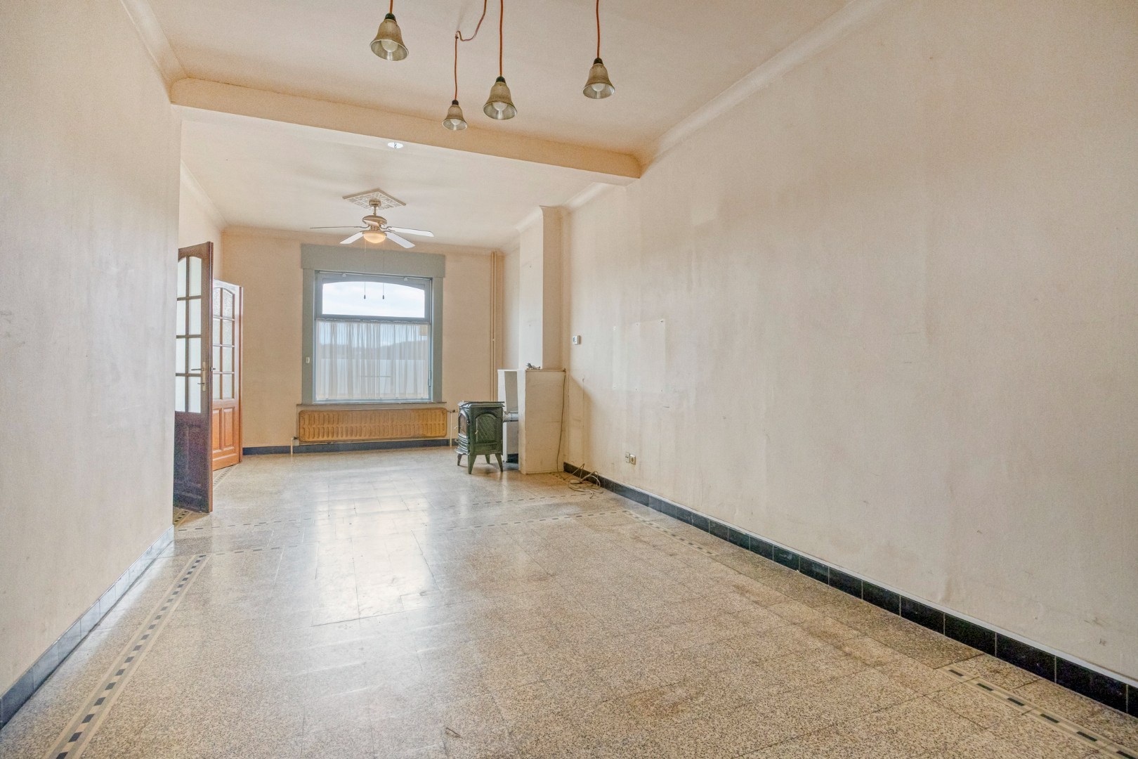 Ruime woning met kelder, zolder en tuin in Kessel-Lo! - EPC 443 kWh/m² - bewoonbare opp. 205 m² 
