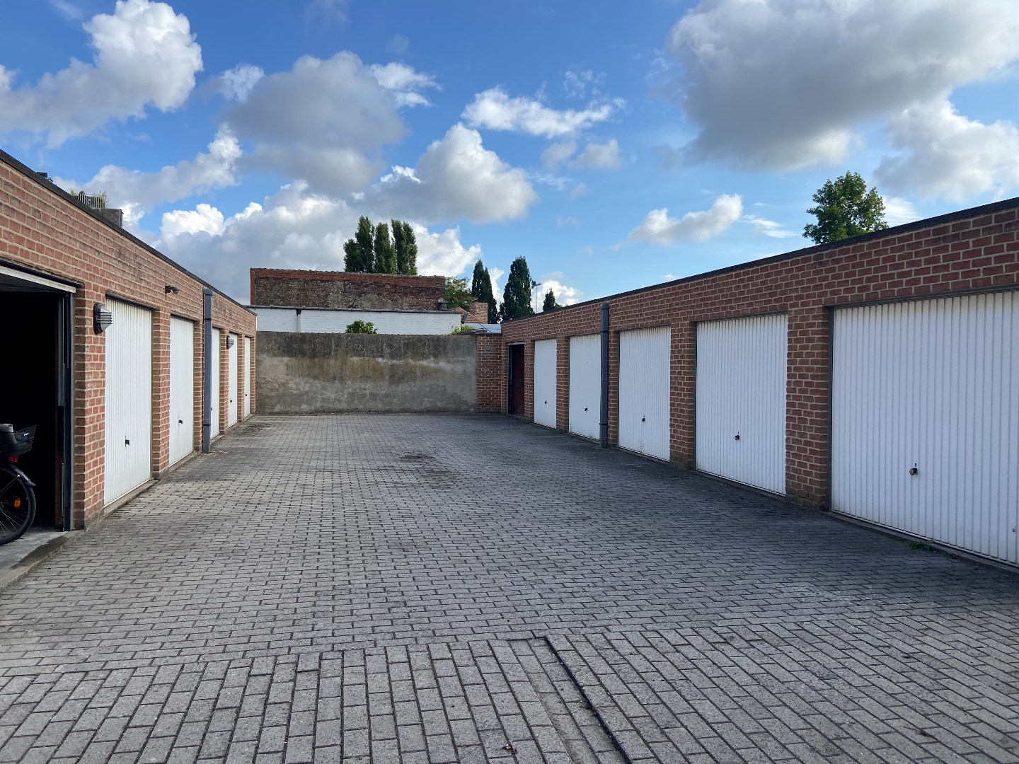 Instapklaar appartement met zonnig terras en 2 slaapkamers in hartje Vijve! 