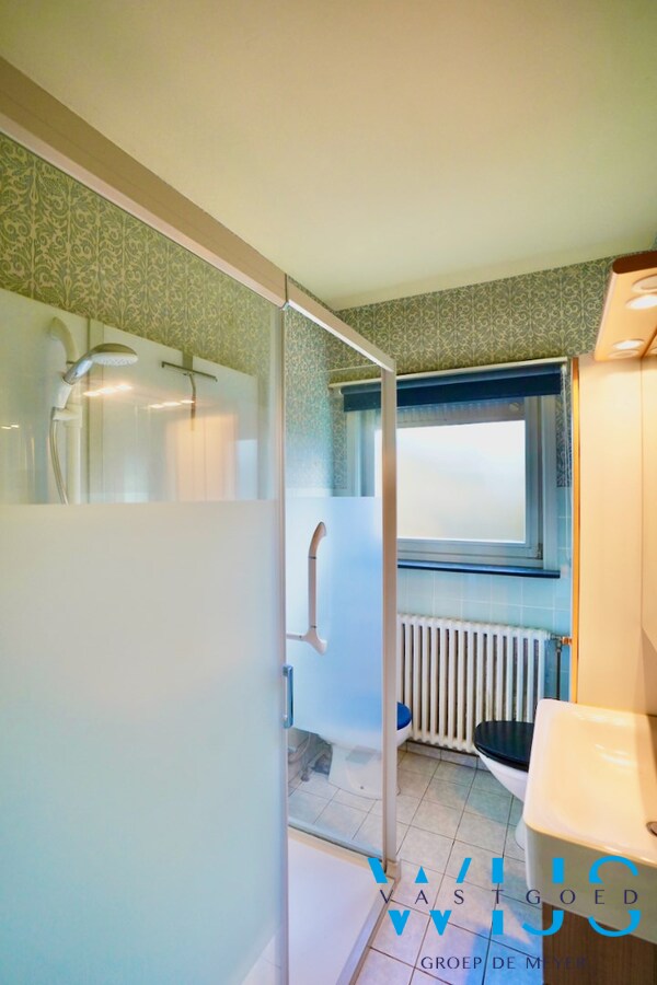 Alleenstaande bungalow op 793m² te Wippelgem ! 