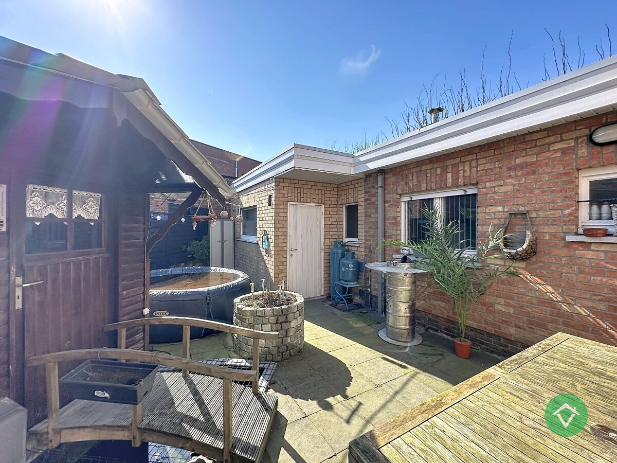 Alleenstaande woning te Jabbeke. 