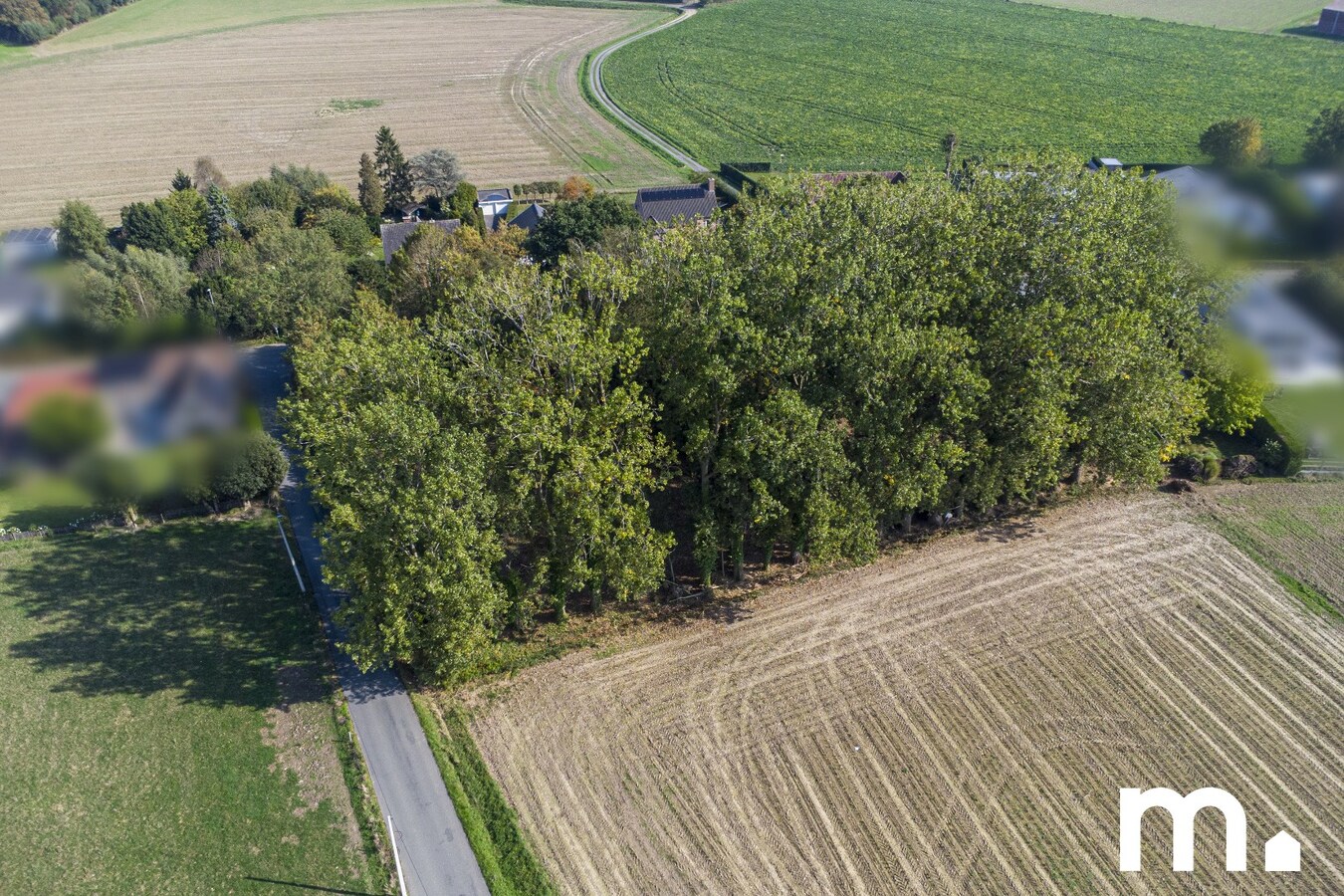 Exclusief bouwperceel (5305 m2 ) met panoramisch verzicht op toplocatie in Kortrijk ! 