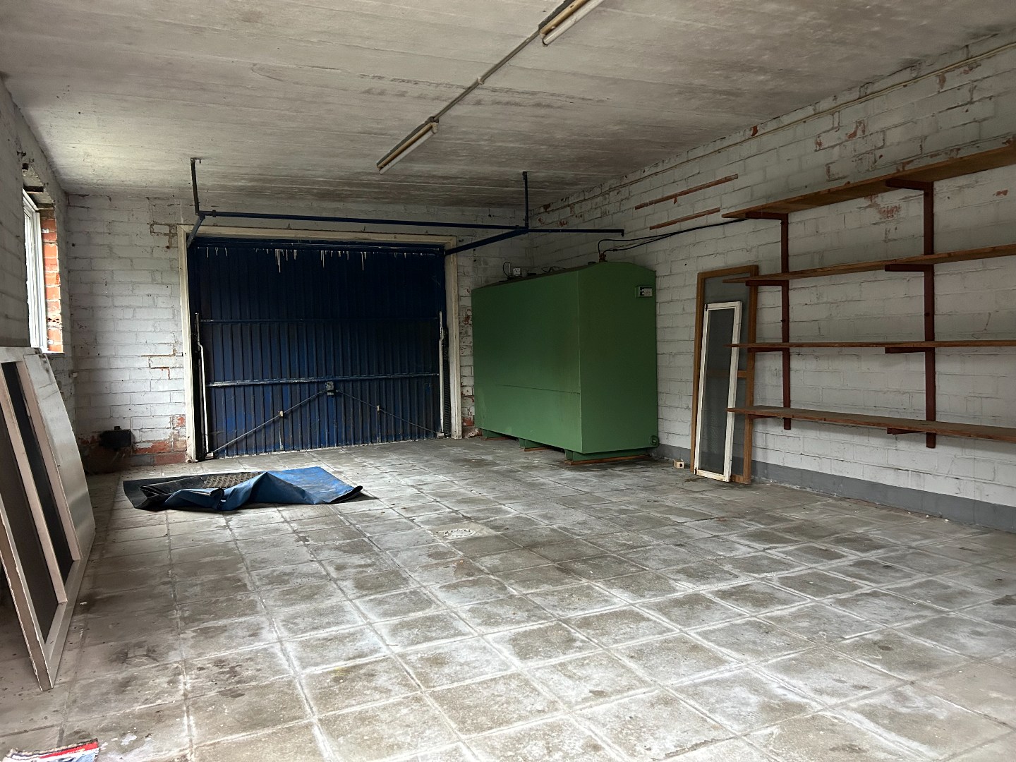 Halfopen, ruime woning met garage en tuin op 234 m² 