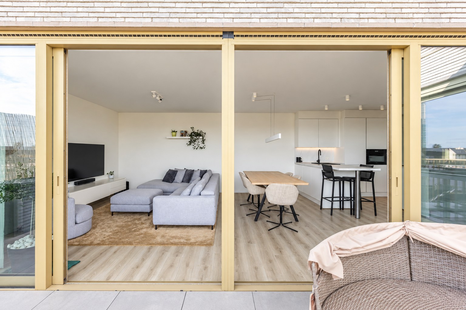Recent luxueus appartement (2023) met 2 slaapkamers 