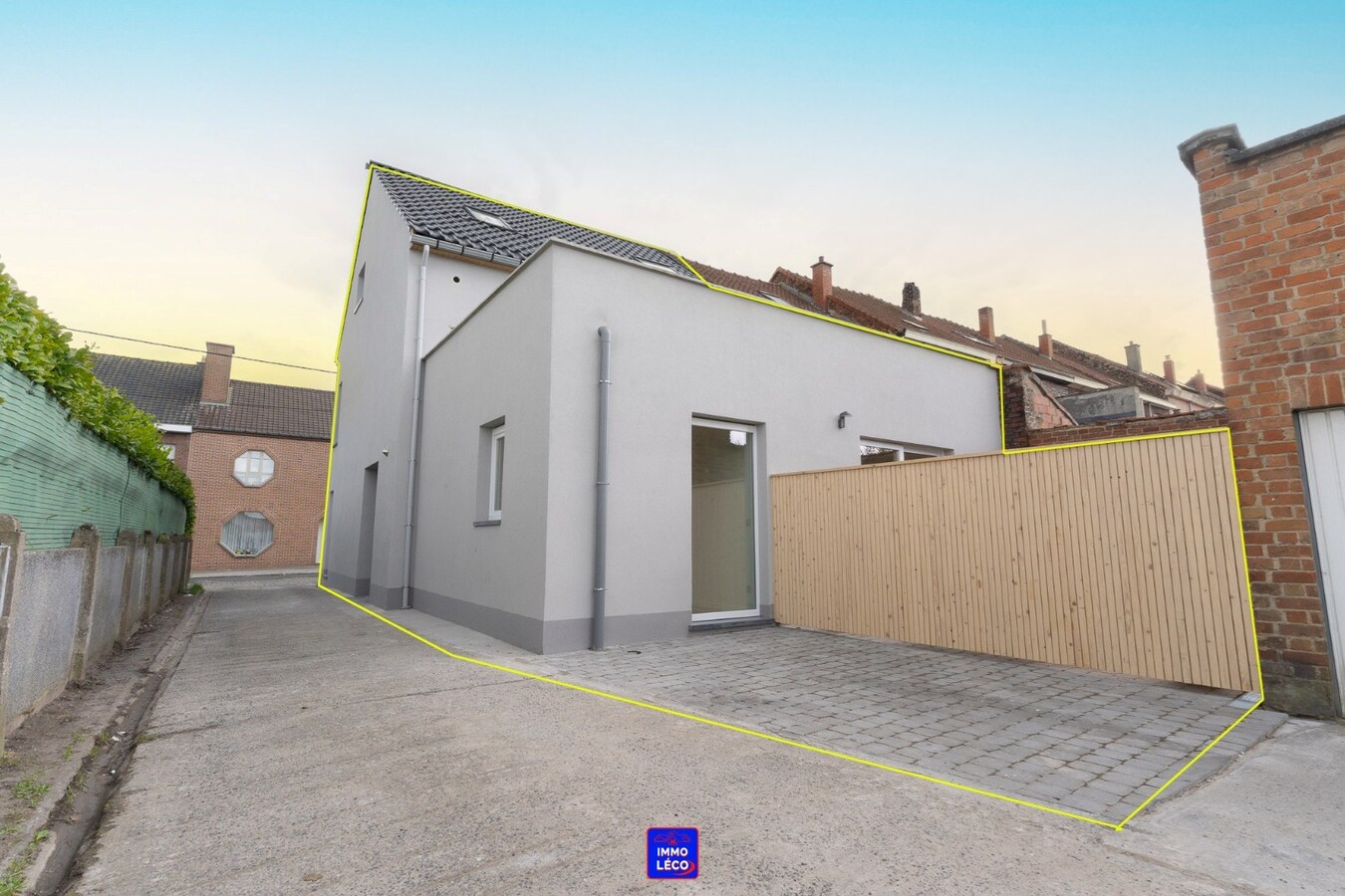 Appartement neuf rez-de-chaussée avec terrasse, possibilité parking/garage, idéal investisseurs ! 