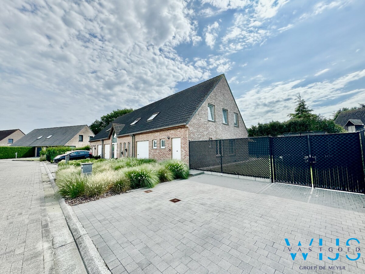 Prachtig woonhuis in een rustige woonwijk ! 