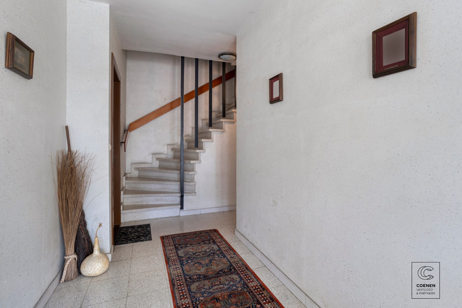 Lichtrijk appartement van 94 m² met twee slaapkamers te Zwijndrecht! 