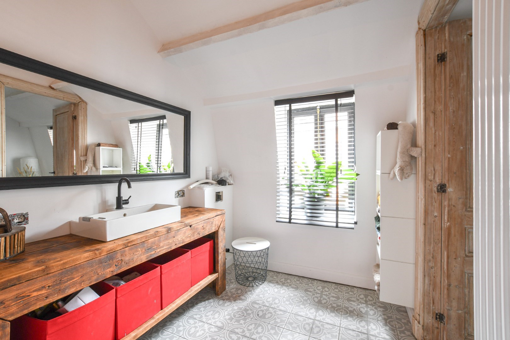 Ruim gerenoveerd herenhuis in hartje Blankenberge - vlakbij strand en zee! 