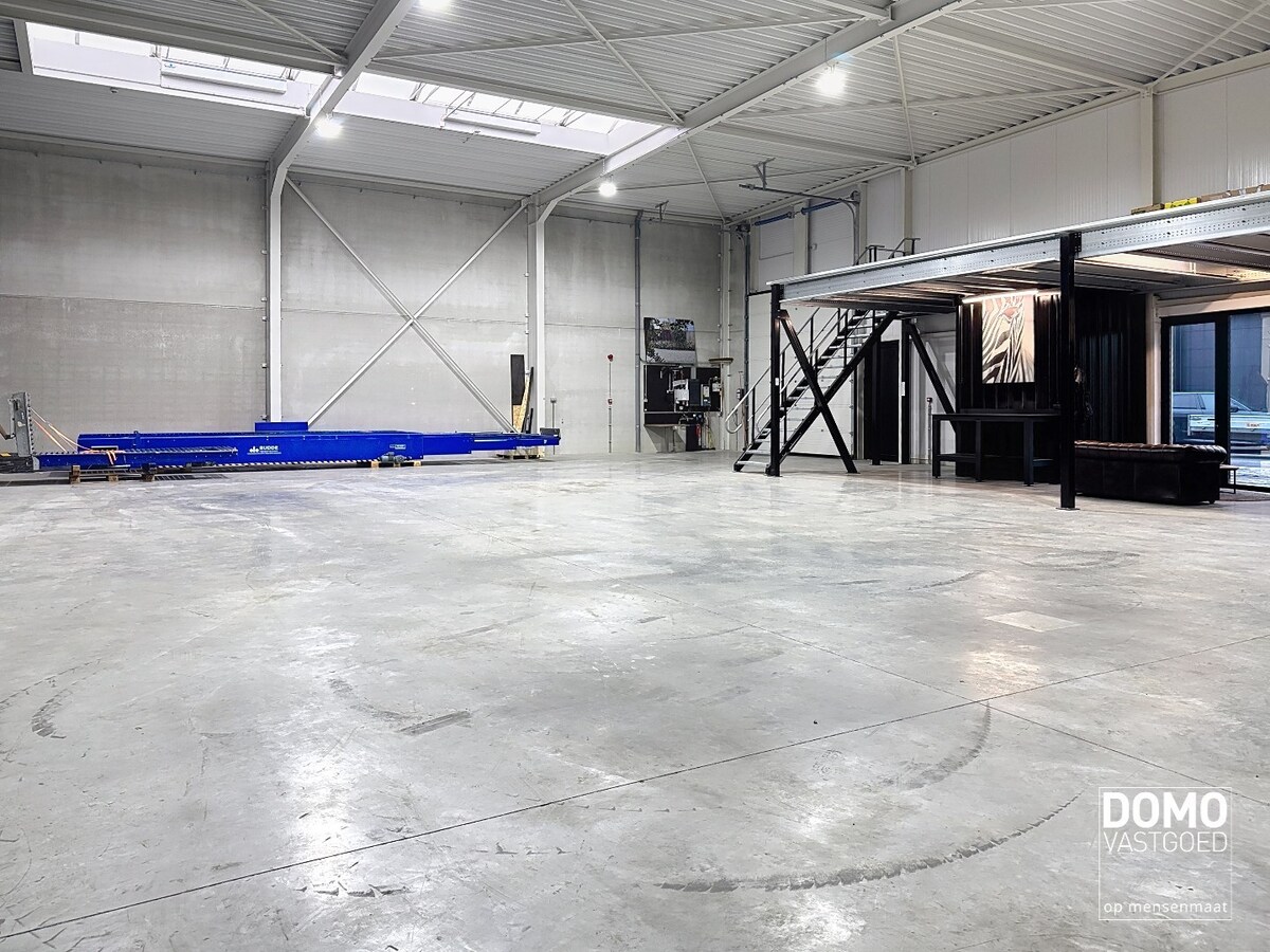 Centraal gelegen KMO unit te Hasselt. 