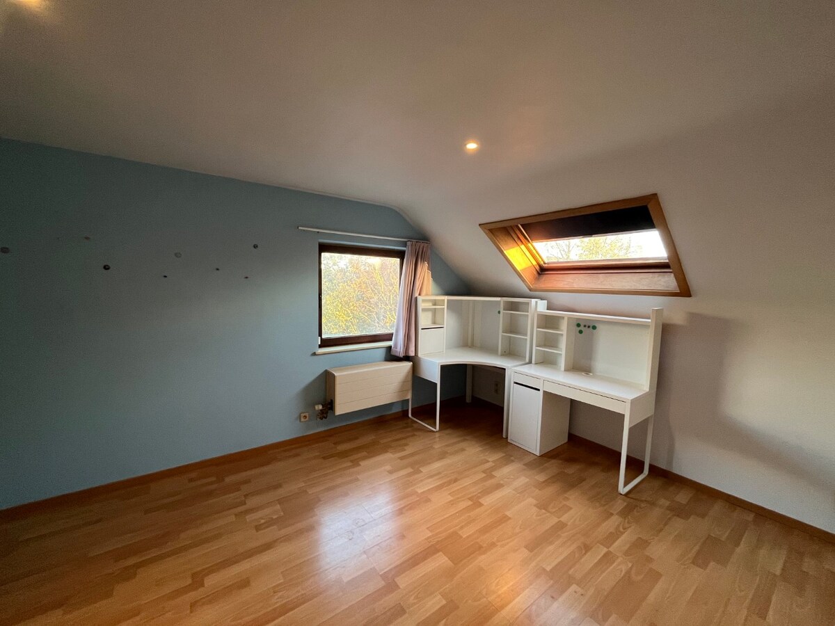 Ruime gezinswoning nabij centrum Deinze 