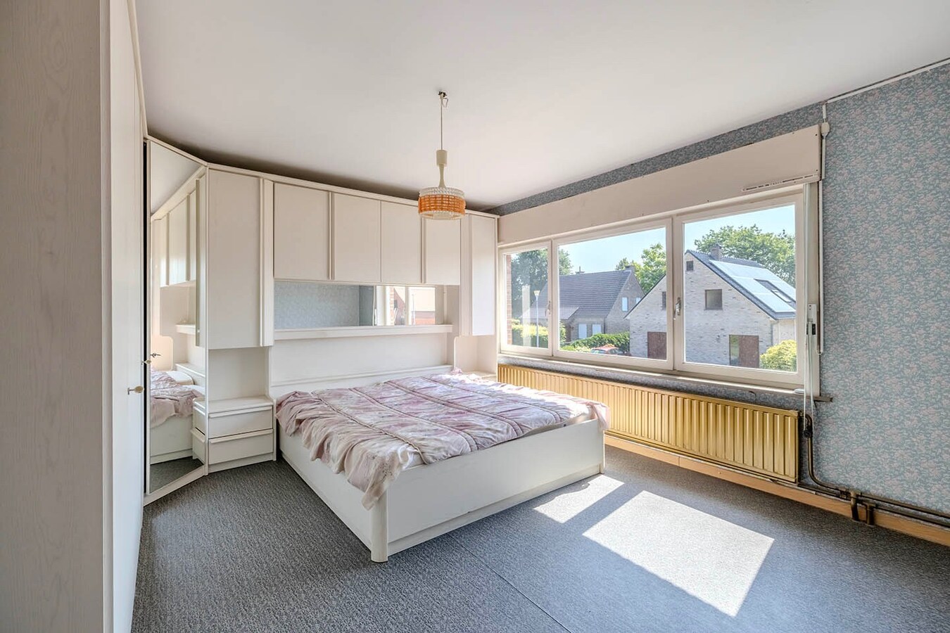 Ruime woning met tuin - 4 slpks - ideale locatie 