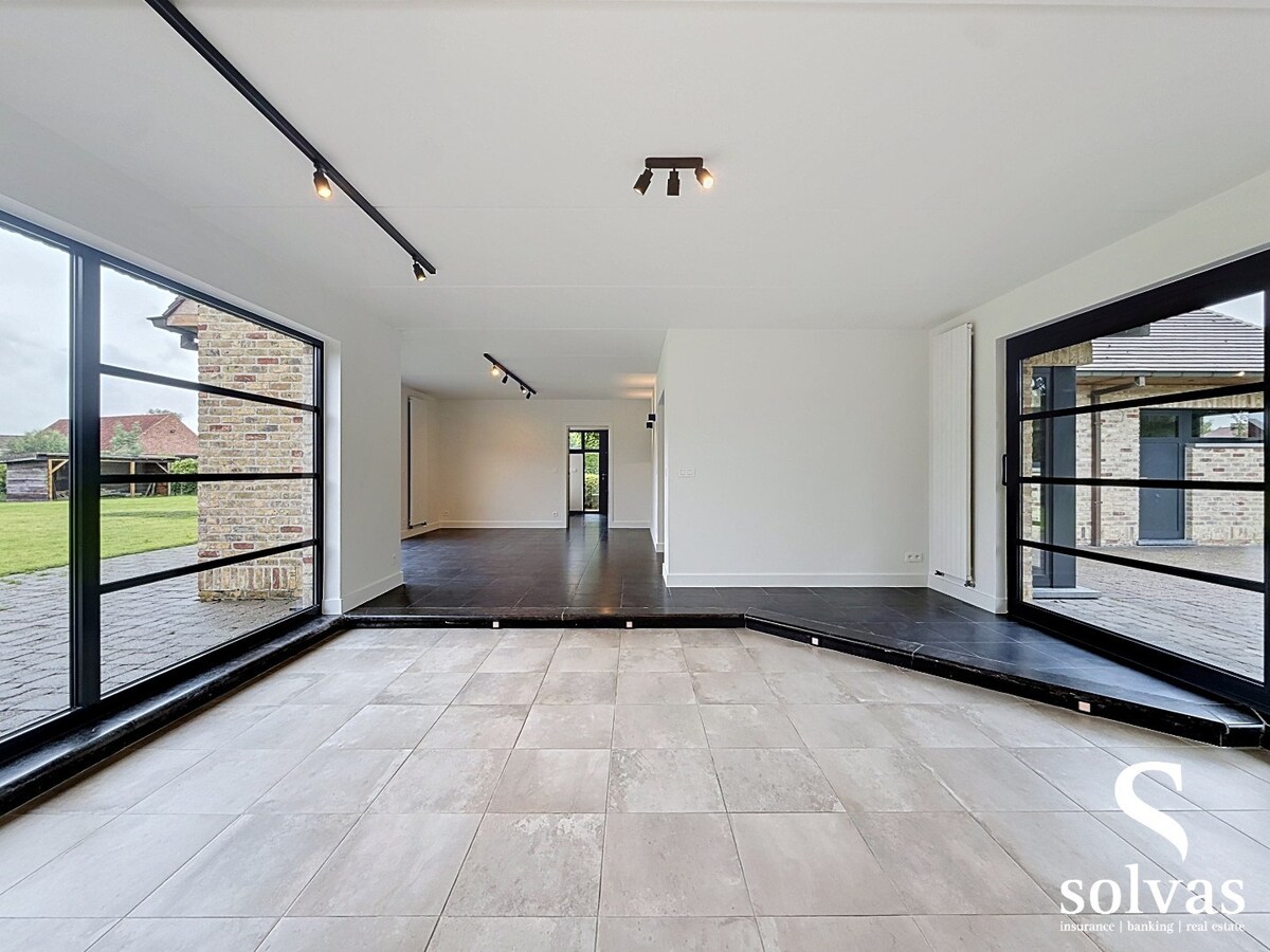 Ruime gezinswoning op een prachtig perceel van 1.860 m² 