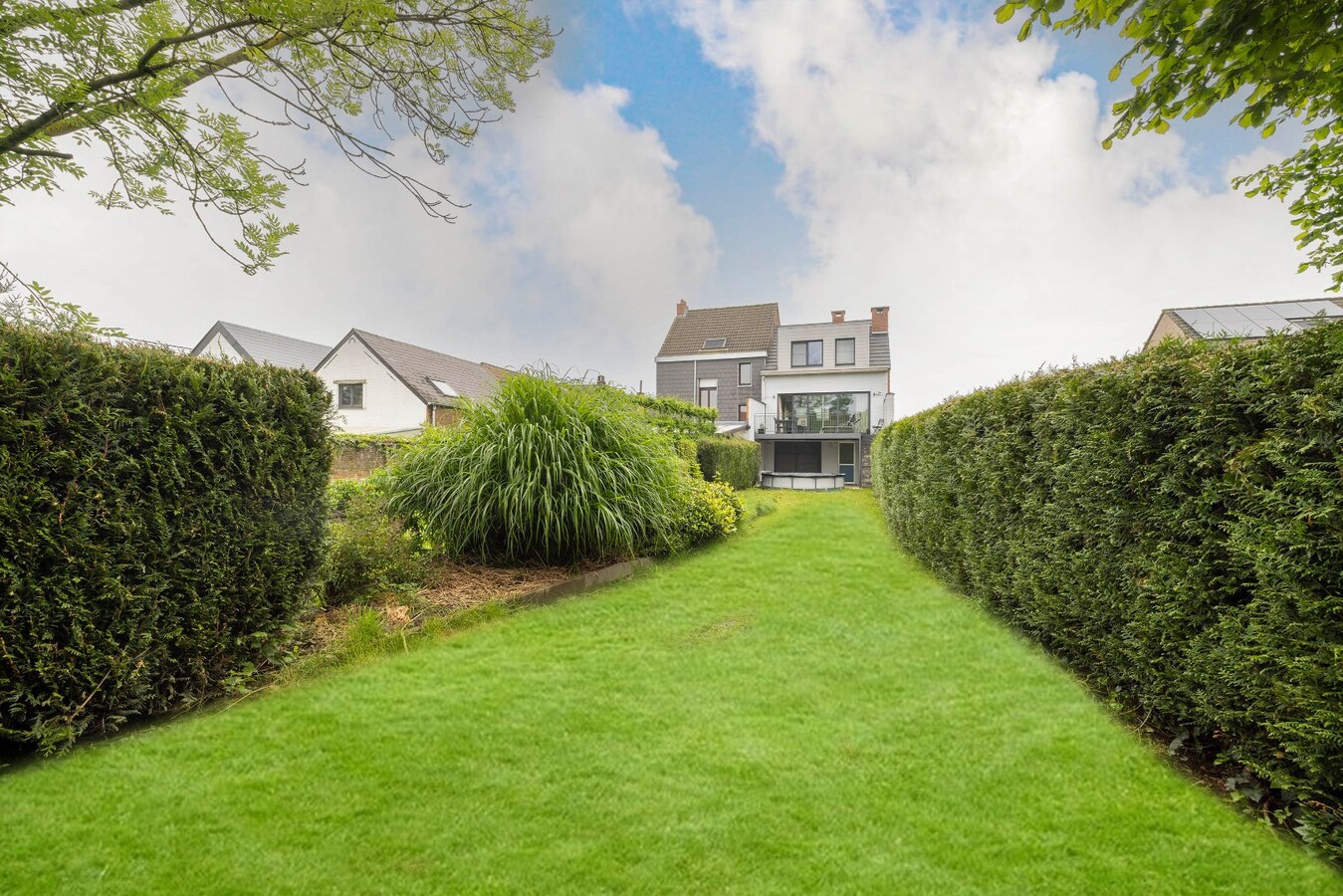 Ruime, instapklare woning - 3 slpks - tuin 