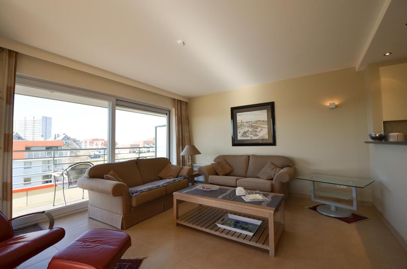 Großes Penthouse mit 3 Schlafzimmer auf Topanlage! 