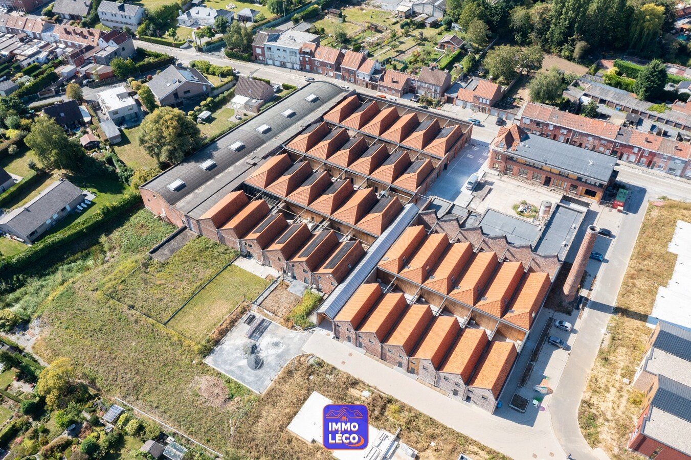 PHASE 2 "Le Village du Castert" 12 Lofts industriels, unique dans la région ! 