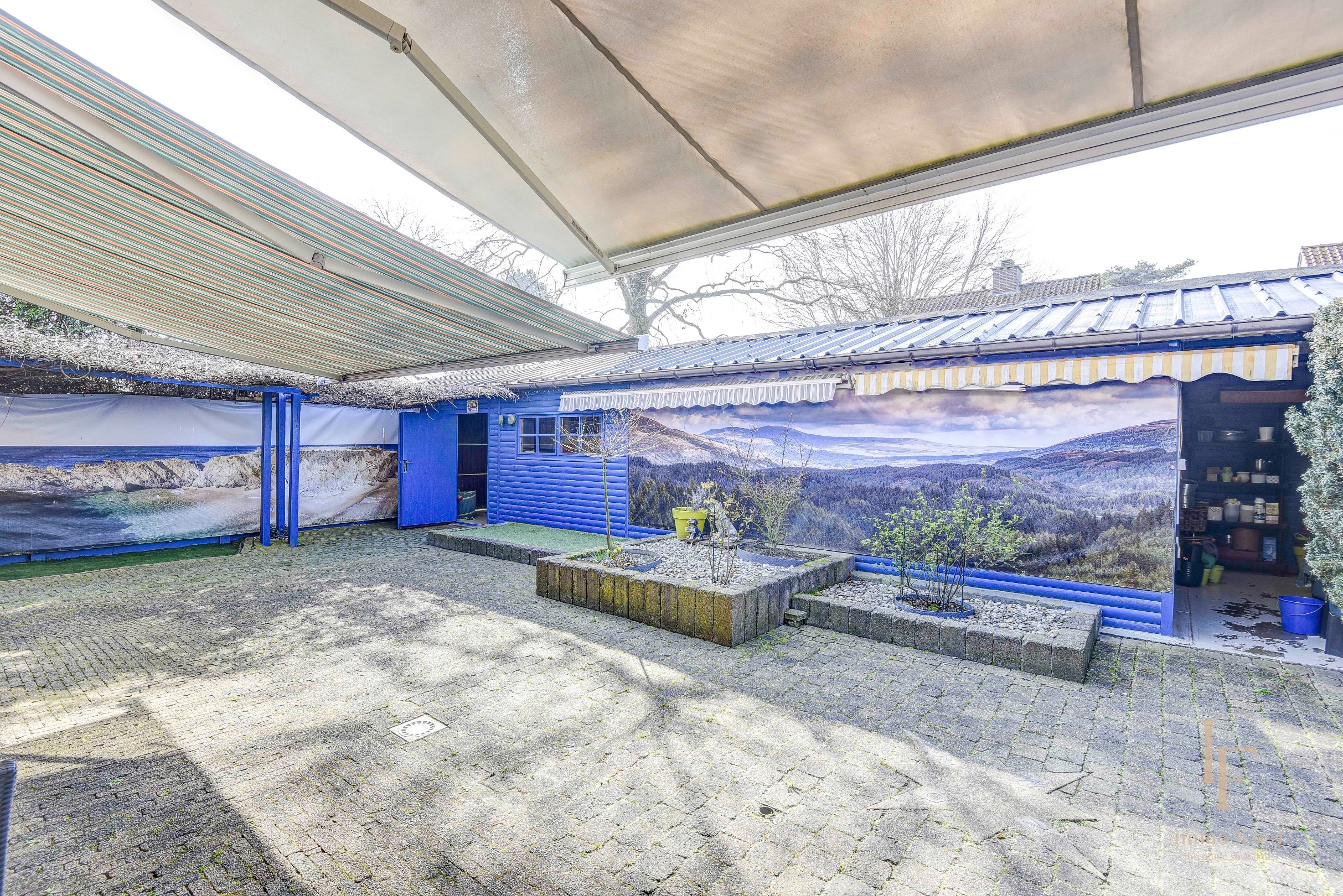 Charmante gezinswoning met groot terras en tal van mogelijkheden! 